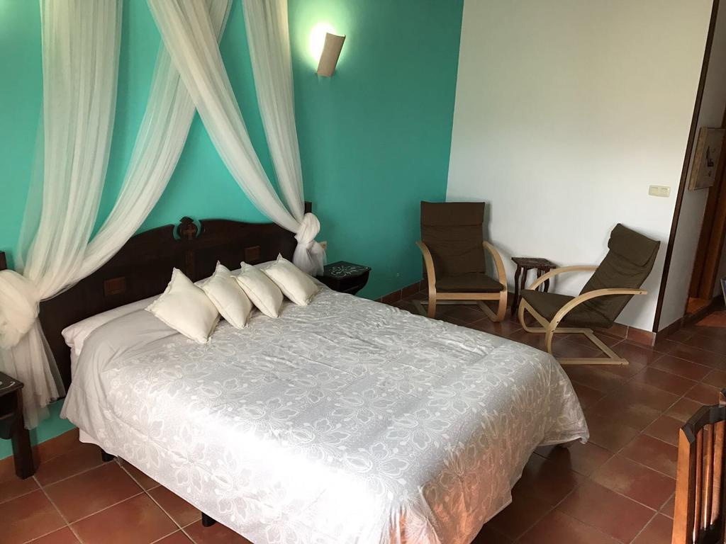 Hospederia Virgen De La Fuente Hotell Peñarroya de Tastavins Eksteriør bilde