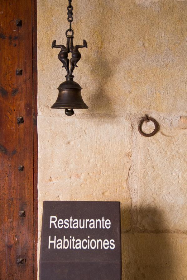 Hospederia Virgen De La Fuente Hotell Peñarroya de Tastavins Eksteriør bilde